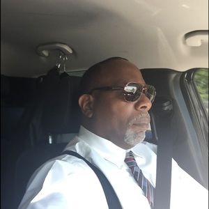 Meet your Posher, Shirley